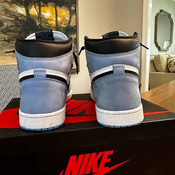 Air Jordan 1 Retro High OG University Blues Size 10.5 - Picture 5 of 6